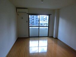 アヴァンセ 4階1Kのリビング/ダイニング