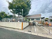 幼稚園、保育園「名古屋植田ヶ丘こども園まで557m」