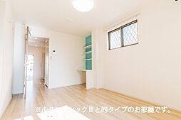 ヒカルサ岡崎日名西町 101 1階1Kのリビング/ダイニング