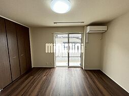 フォーブル小針 103