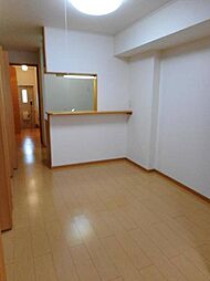 クラール 1階1LDKのリビング/ダイニング