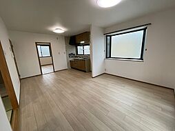 フォワイエS棟 2LDKの写真