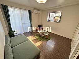 Ｅａｓｔ　ＬａｎｄｍａｒｋII