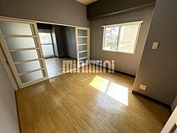 ディスティーノ豊橋 2階2Kのリビング/ダイニング