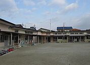 幼稚園、保育園「門間保育園まで330m」