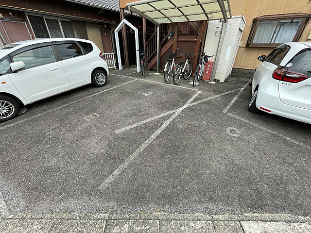 4 / 6