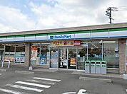 コンビニ「ファミリーマート蒲郡竹谷店まで364m」