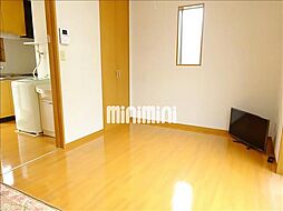 ガルバンII 2階1Kのリビング/ダイニング