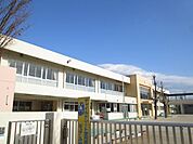 幼稚園、保育園「岡崎市六名南保育園まで367m」