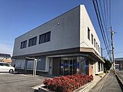 銀行「碧海信用金庫まで240m」