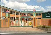 幼稚園、保育園「むつみ北保育園まで589m」
