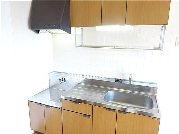 画像13:ガスコンロ設置可能なキッチンです。