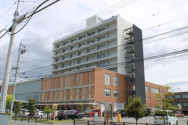 画像5:病院「成田記念病院まで310m」