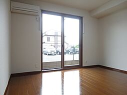 モナリエ晩田 1階ワンルームのリビング/ダイニング