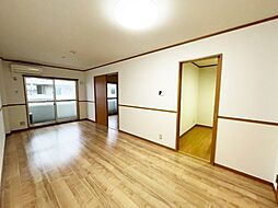 リバーウエスト壱番館 3階1LDKのリビング/ダイニング