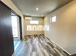 soso乙川 301 3階1LDKのリビング/ダイニング