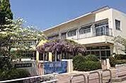 幼稚園、保育園「葵保育園まで350m」