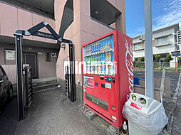 3 / 3