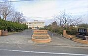 中学校「美浜町立河和中学校まで3995m」