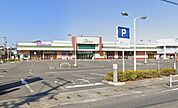スーパー「ドミー東浦店まで695m」