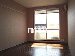 アーバンハイム松本 1階ワンルームのリビング/ダイニング