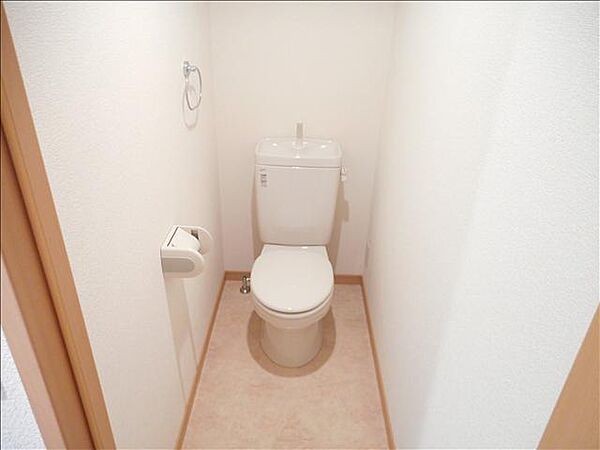 画像13:洋式トイレ