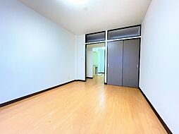 リベラル・オータ 3階ワンルームのリビング/ダイニング