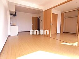 ソレイユ朝宮 3階2LDKのリビング/ダイニング