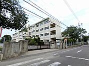 小学校「春日井市立柏原小学校まで726m」