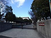 中学校「春日井市立柏原中学校まで1018m」