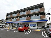 コンビニ「ローソン春日井八光町三丁目店まで378m」