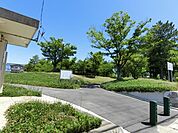 公園「細木公園まで300m」