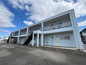 ニュータウン神守II  ｜ 愛知県津島市神守町字八反田（賃貸アパート2LDK・1階・47.22㎡） その1