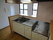 2口ガスコンロ設置可能な対面式タイプ