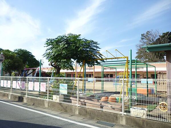 画像5:幼稚園、保育園「下長山保育園まで940m」