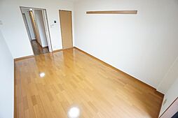 サープラス石田 1Kの写真