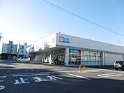 ドラッグストア 「ウェルシア豊川大崎町店まで450m」