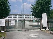 小学校「市立四郷小学校まで410m」