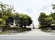 中学校「安城市立篠目中学校まで2289m」