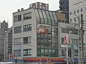 コンビニ「サークルＫまで240m」