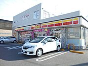 コンビニ「ヤマザキデイリーストアーまで430m」