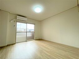 レジデンス犬山 1階1Kのリビング/ダイニング