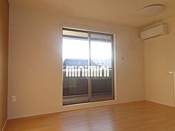 アネックス成海 2階1LDKのリビング/ダイニング