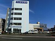 病院「犬山駅西病院まで1081m」