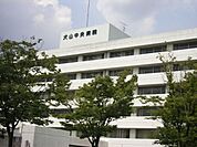 病院「犬山中央病院まで300m」