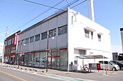 銀行「三菱東京ＵＦＪ銀行まで530m」