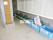敷地内のゴミ置き場です