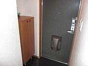 下駄箱完備の玄関スペース