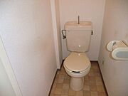 清潔感のあるトイレです