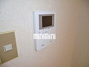 録画機能付きのモニターホン完備